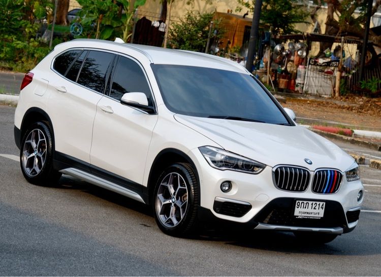 BMW X1 2020 2.0 sDrive18d xLine Sedan ดีเซล ไม่ติดแก๊ส เกียร์อัตโนมัติ ขาว รูปที่ 3