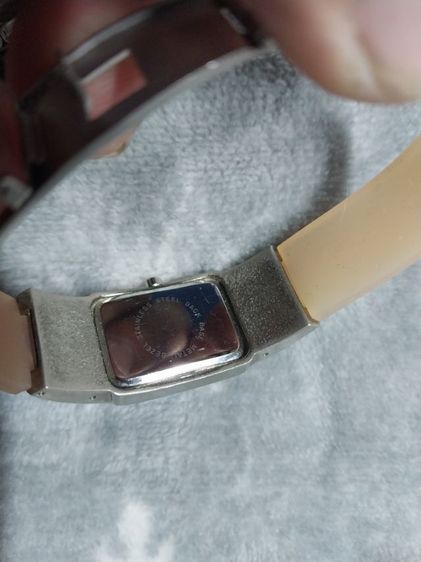 นาฬิกาสตรี. สภาพดี ถ่านหมด รูปที่ 5