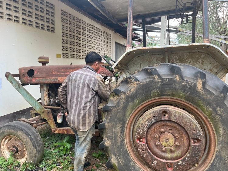 รถไถแมสซีย์ รูปที่ 7