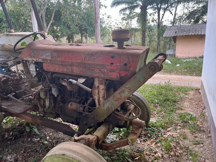 รถไถแมสซีย์ รูปที่ 2