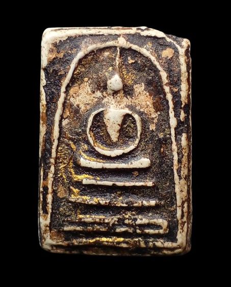 พระสมเด็จ พิมพ์เส้นด้าย ลงรักปิดทอง