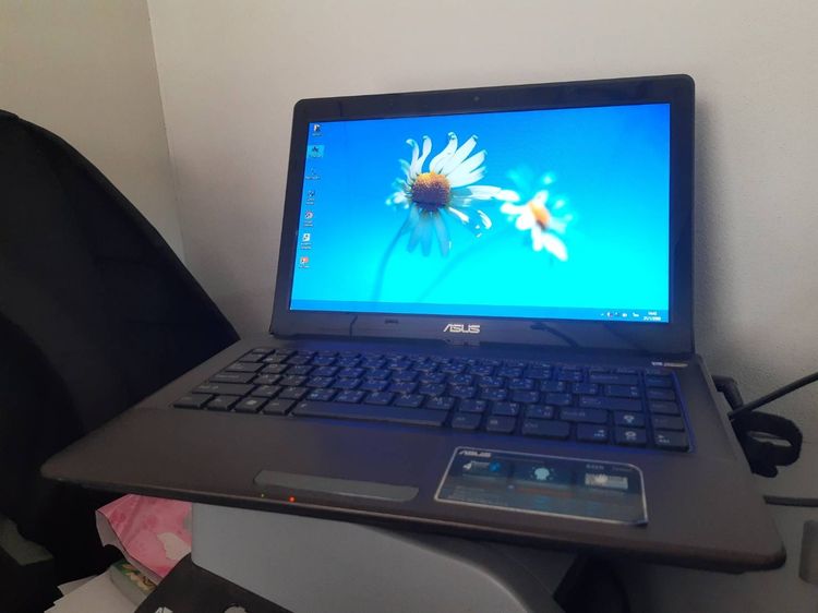 Note Book ASUS CPU AMD v140 ram4 HDD300 win10 แบตไม่เก็บไฟนัดส่งตรงปกชัวร์