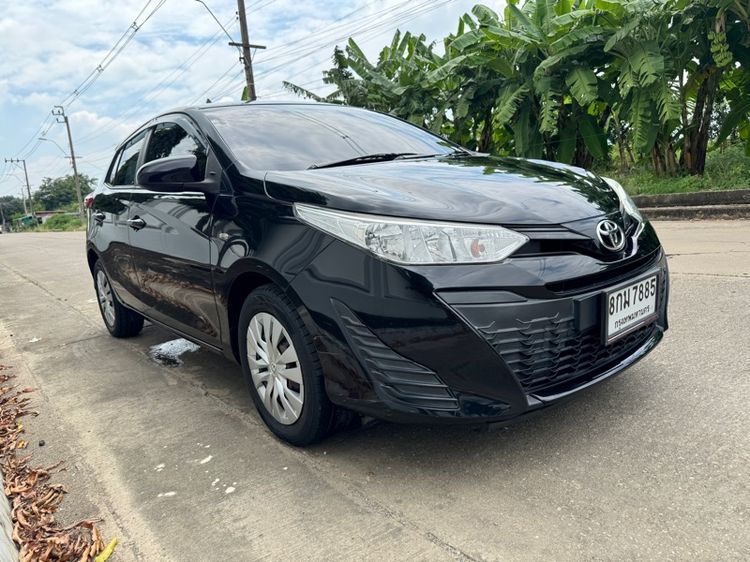 Toyota Yaris 2019 1.2 Entry Sedan เบนซิน ไม่ติดแก๊ส เกียร์อัตโนมัติ ดำ รูปที่ 2