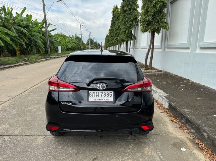 Toyota Yaris 2019 1.2 Entry Sedan เบนซิน ไม่ติดแก๊ส เกียร์อัตโนมัติ ดำ รูปที่ 4