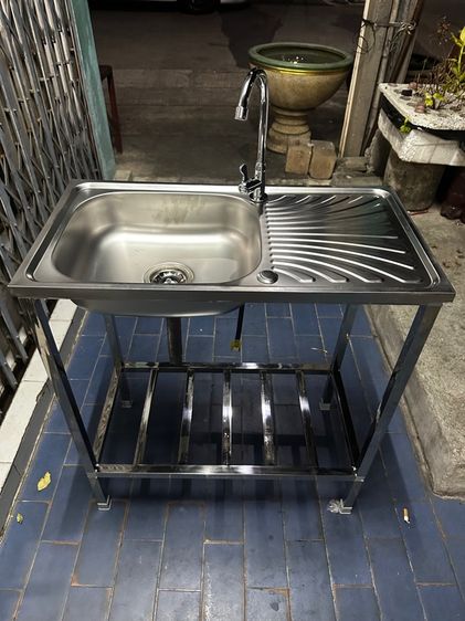 ซิงค์ล้างจานสแตนเลสมือหนึ่ง