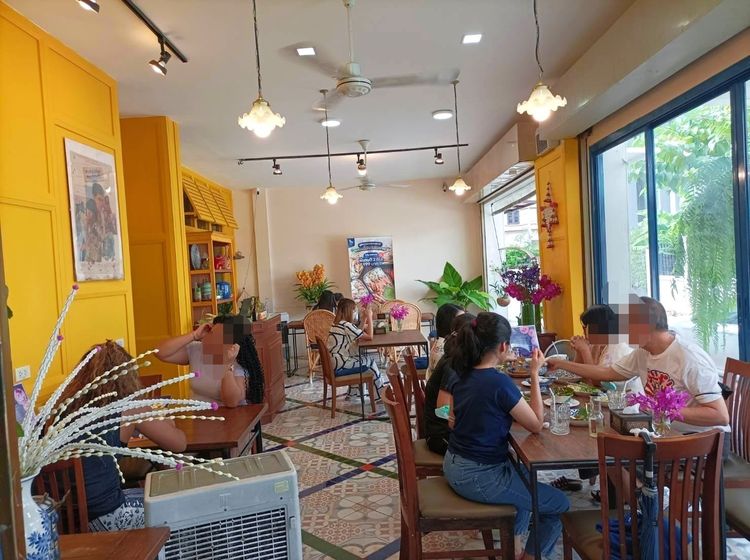 เซ้งด่วน ร้านอาหาร 3 ห้อง นาคนิวาส 21 ตรงข้ามสำนักงานเขตลาดพร้าว ที่จอดรถ เยอะมาก รูปที่ 5