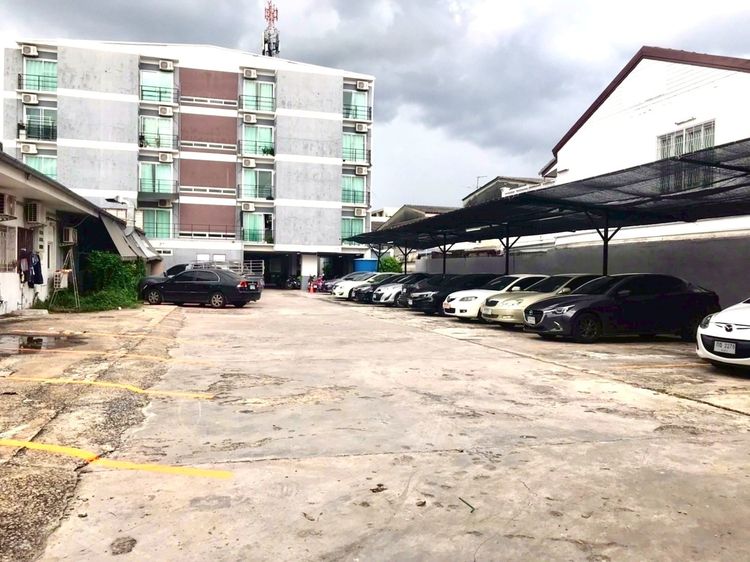 เซ้งด่วน ร้านอาหาร 3 ห้อง นาคนิวาส 21 ตรงข้ามสำนักงานเขตลาดพร้าว ที่จอดรถ เยอะมาก รูปที่ 4