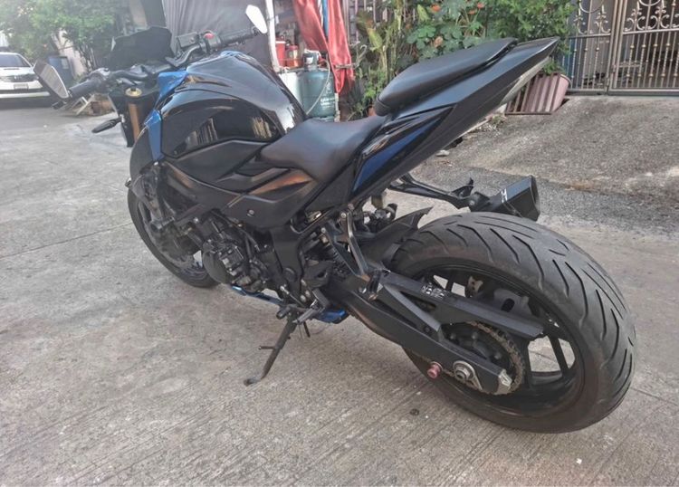 Suzuki รูปที่ 3