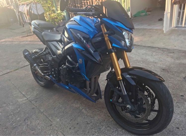 Suzuki รูปที่ 6