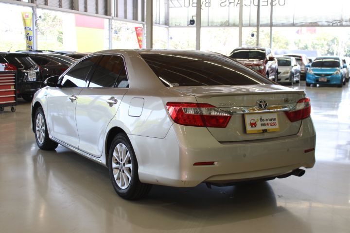 Toyota Camry 2014 2.0 G Sedan เบนซิน ไม่ติดแก๊ส เกียร์อัตโนมัติ บรอนซ์ทอง รูปที่ 4