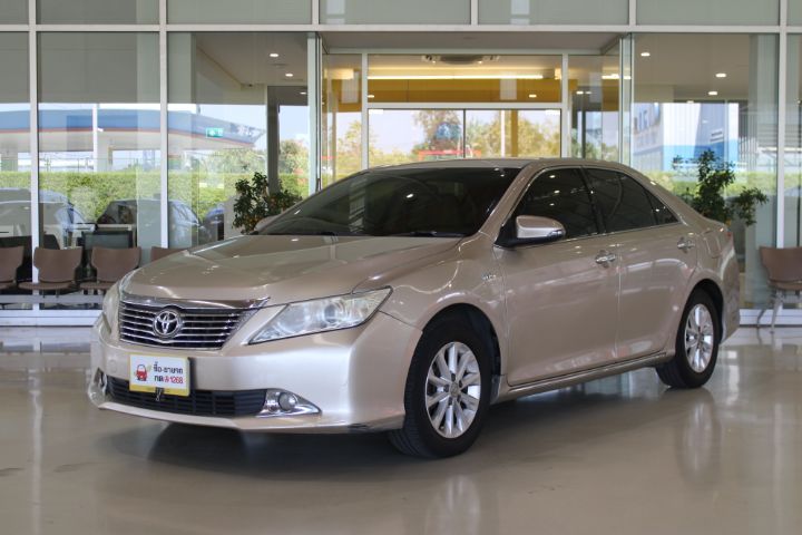 Toyota Camry 2014 2.0 G Sedan เบนซิน ไม่ติดแก๊ส เกียร์อัตโนมัติ บรอนซ์ทอง รูปที่ 2