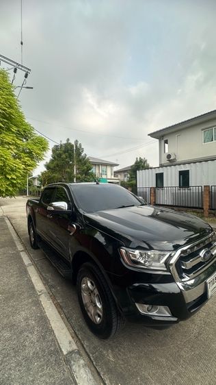 รถ Ford Ranger 2.0 Hi-Rider XLT สี ดำ