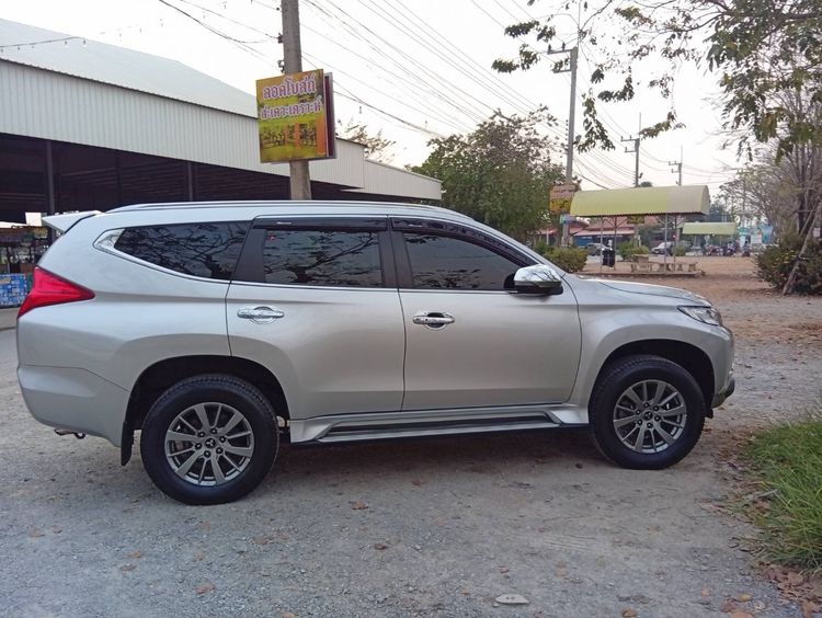 Mitsubishi Pajero 2017 2.5 VG Turbo Utility-car ดีเซล เกียร์อัตโนมัติ เทา รูปที่ 3