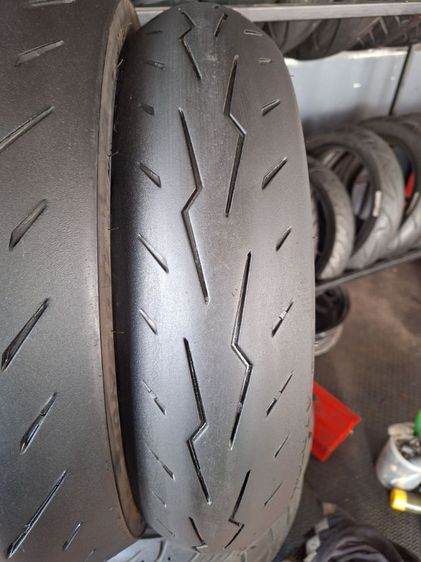 Pirelli Daiblo Rosso 4 รูปที่ 3