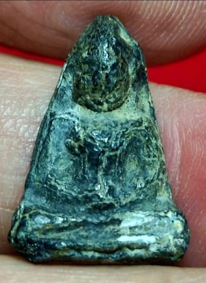 พระร่วงนั่ง เชตุพน กรุวัดเชตุพน เนื้อชิน สุโขทัย