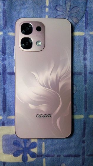 อื่นๆ 128 GB OPPO A6 PRO 5G สีชมพู ( Ram 6+4 Rom 128 )  ใช้งานได้แค่ 10 วัน สภาพ 100 เครื่องลื่น ใหม่กริบ ติดฟิล์มหน้าหลังแล้ว 