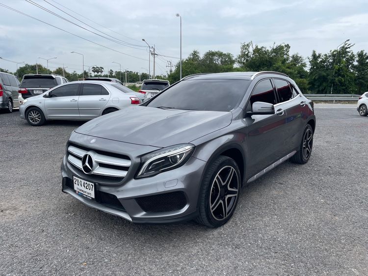 Mercedes-Benz GLA-Class 2015 GLA250 Sedan เบนซิน ไม่ติดแก๊ส เกียร์อัตโนมัติ เทา รูปที่ 3