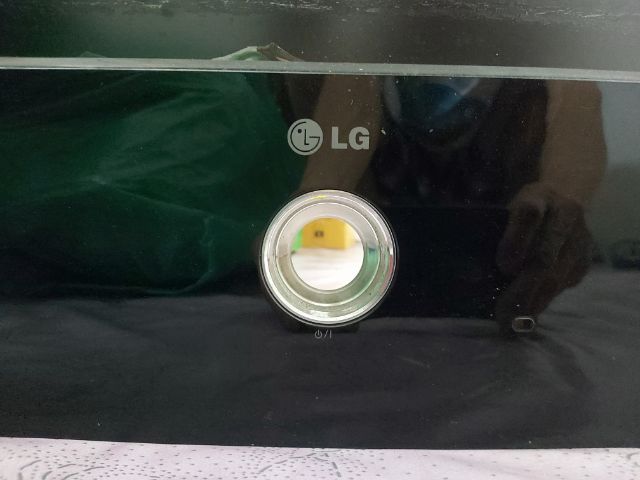 💢ขายทีวีมือสอง 3 เครื่อง เปิดไม่ติด จอไม่แตก LG32, LG50, Sharp52 นิ้ว รูปที่ 2