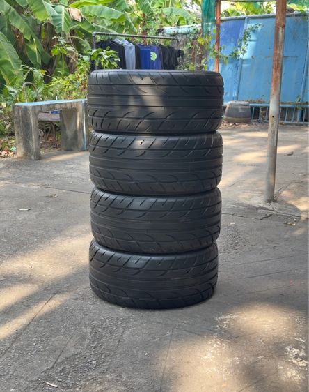 ขายยางดีเซ็นติขอบ18