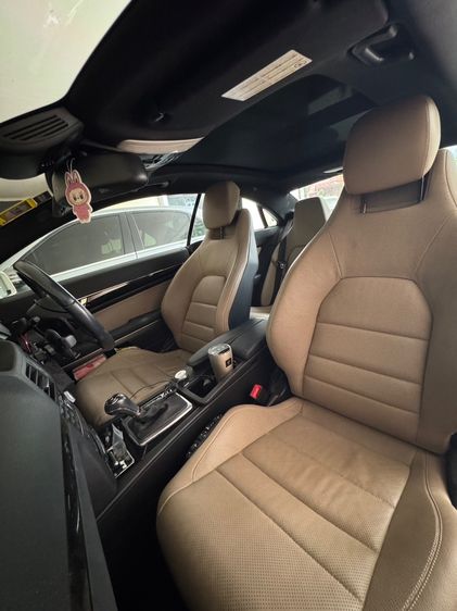 Mercedes-Benz E-Class 2010 E250 CGI Sedan เบนซิน เกียร์อัตโนมัติ ขาว รูปที่ 3