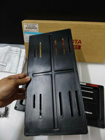 กรอบป้ายทะเบียน TRD แท้เบิกศูนย์ มือสอง พร้อมน็อตใส่ ใช้งานได้ปกติ  รูปที่ 8