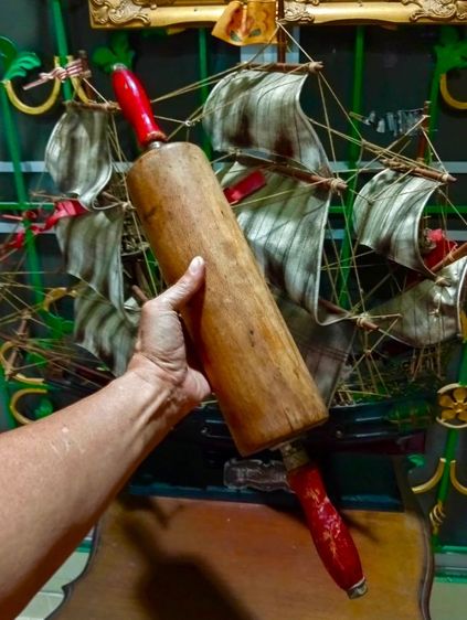 USA.ที่รีดทำแป้งพิซซ่าไม้เก่าโบราณจากอเมริกาขนาดใหญ่ รูปที่ 2