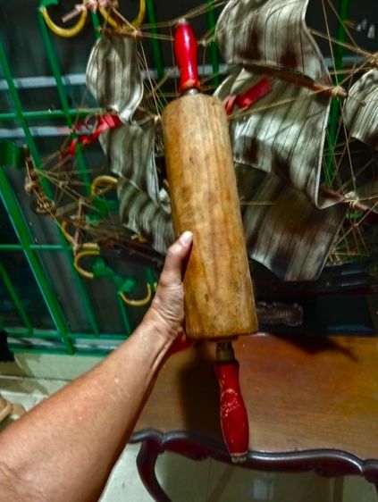 USA.ที่รีดทำแป้งพิซซ่าไม้เก่าโบราณจากอเมริกาขนาดใหญ่ รูปที่ 13