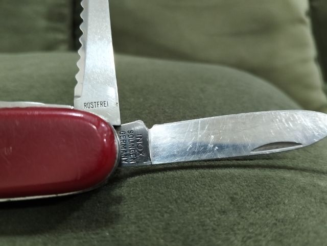  INOX SOLINGEN GERMANY Vintage ขนาด 91 มม.รุ่นเก่าเลิกผลิตแล้วประกับแน่นกระชับตอก BARON เปิดปิดใช้งานได้ปกติ เครื่องมือมีรอยตำหนิใบมีดรองหัก รูปที่ 6