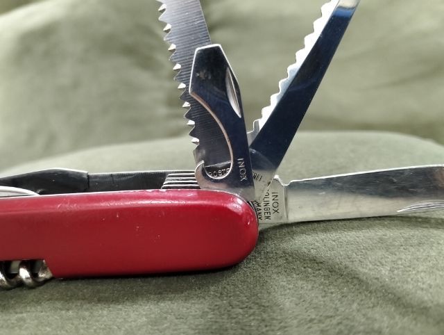  INOX SOLINGEN GERMANY Vintage ขนาด 91 มม.รุ่นเก่าเลิกผลิตแล้วประกับแน่นกระชับตอก BARON เปิดปิดใช้งานได้ปกติ เครื่องมือมีรอยตำหนิใบมีดรองหัก รูปที่ 5