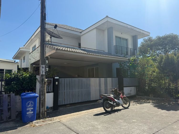 ขายผ่านการประมูล รหัส 1581897 บ้านเดี่ยว 2 ชั้น แพลทฟอร์มออคิด สมุทรปราการ