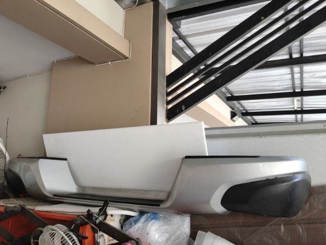 อื่นๆ ขาย กันชนหลัง พร้อมขายึด  ไทรทัน