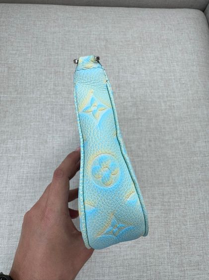 LV Multi Pochette Accessoires Water Green รูปที่ 9