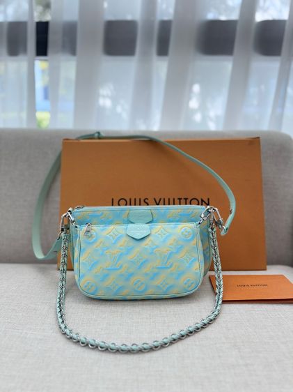LV Multi Pochette Accessoires Water Green รูปที่ 3