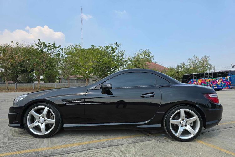 Mercedes-Benz SLK-Class 2013 SLK200 AMG Sedan เบนซิน ไม่ติดแก๊ส เกียร์อัตโนมัติ ดำ รูปที่ 3