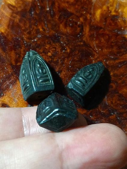 พรมสี่หน้า,ปิดตาเนื้อเมฆพัตรหลวงพ่ออี๋ชลบุรีเนื้อเมฆพัตรปี 2484สงครามอินโดจีนประกันแท้ รูปที่ 13