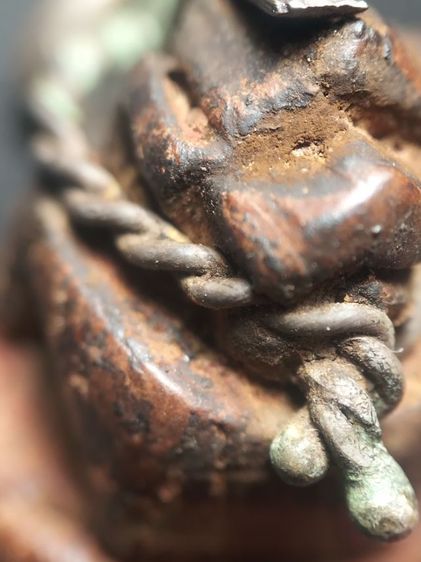 องคตเนื้อไม้เลี่ยมเดิมหลวงพ่อปานครับ รูปที่ 7