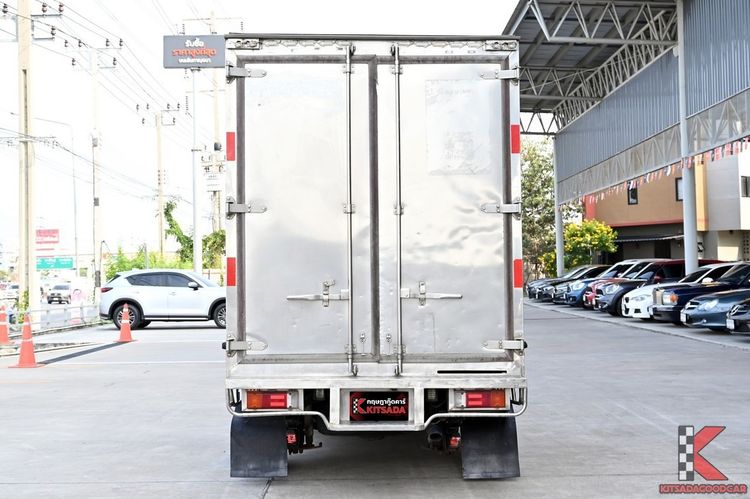 Toyota Hilux Revo 2022 2.4 Entry Pickup ดีเซล ไม่ติดแก๊ส เกียร์ธรรมดา ขาว รูปที่ 4