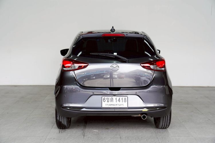 Mazda Mazda 2 2023 1.3 Skyactiv-G S Sports Sedan เบนซิน ไม่ติดแก๊ส เกียร์อัตโนมัติ เทา รูปที่ 4