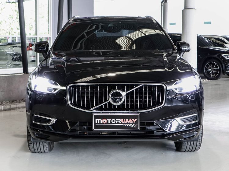 Volvo XC60 2020 2.0 RechargeT8 Inscription AWD Utility-car ปลั๊กอินไฮบริด (PHEV) เกียร์อัตโนมัติ ดำ รูปที่ 3