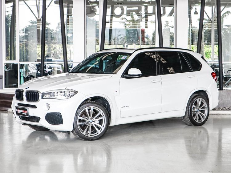 รถ BMW X5 3.0 xDrive30d M Sport 4WD สี ขาว