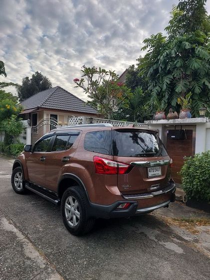 Isuzu MU-X 2015 2.5 Utility-car ดีเซล ไม่ติดแก๊ส เกียร์อัตโนมัติ น้ำตาล รูปที่ 4