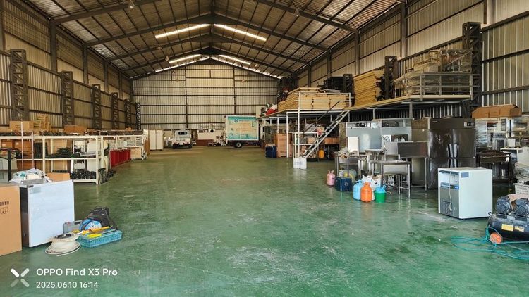 โกดังให้เช่าย่านเขตประเวศ, ถนนเฉลิมพระเกียรติ ร.9