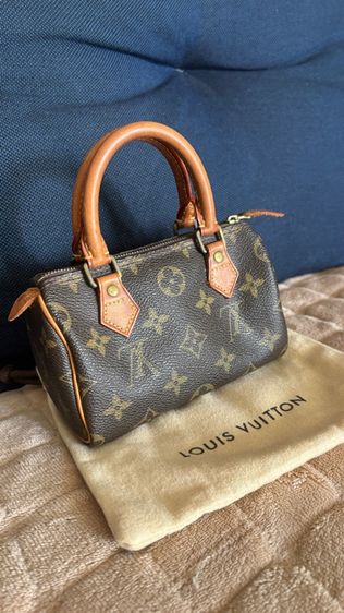 Louis Vuitton หลุยมินิ Lv 