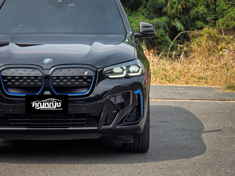 BMW iX3 2024 M Sport Inspiring LCI Utility-car ไฟฟ้า ไม่ติดแก๊ส เกียร์อัตโนมัติ น้ำเงิน รูปที่ 3