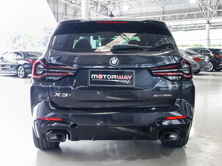 BMW X3 2023 2.0 xDrive30e M Sport 4WD Utility-car ปลั๊กอินไฮบริด (PHEV) เกียร์อัตโนมัติ เทา รูปที่ 4
