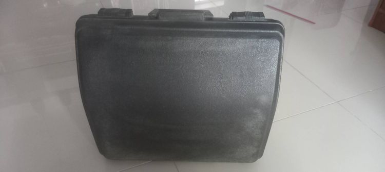 เครื่องพิมพ์ดีดยี่ห้อolympia