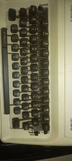 เครื่องพิมพ์ดีดยี่ห้อolympia รูปที่ 6