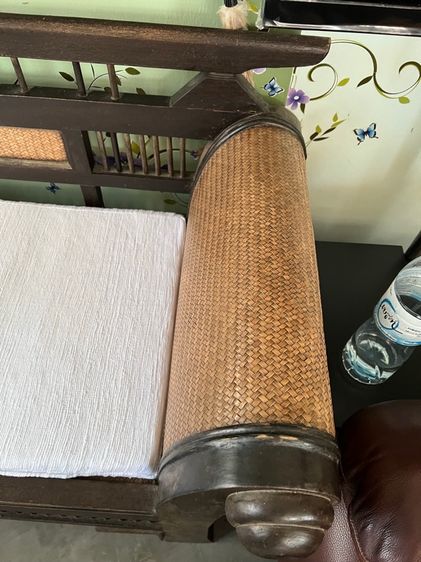 ม้านั่งไม้เก่า  รูปที่ 4