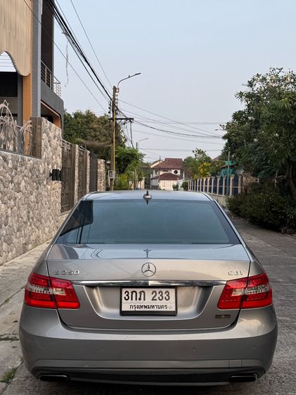 Mercedes-Benz E-Class 2012 E250 CDI Sedan ดีเซล ไม่ติดแก๊ส เกียร์อัตโนมัติ เทา รูปที่ 4