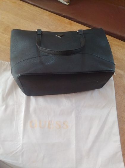 กระเป๋าสะพาย มือ 1 Guess แท้ รูปที่ 3